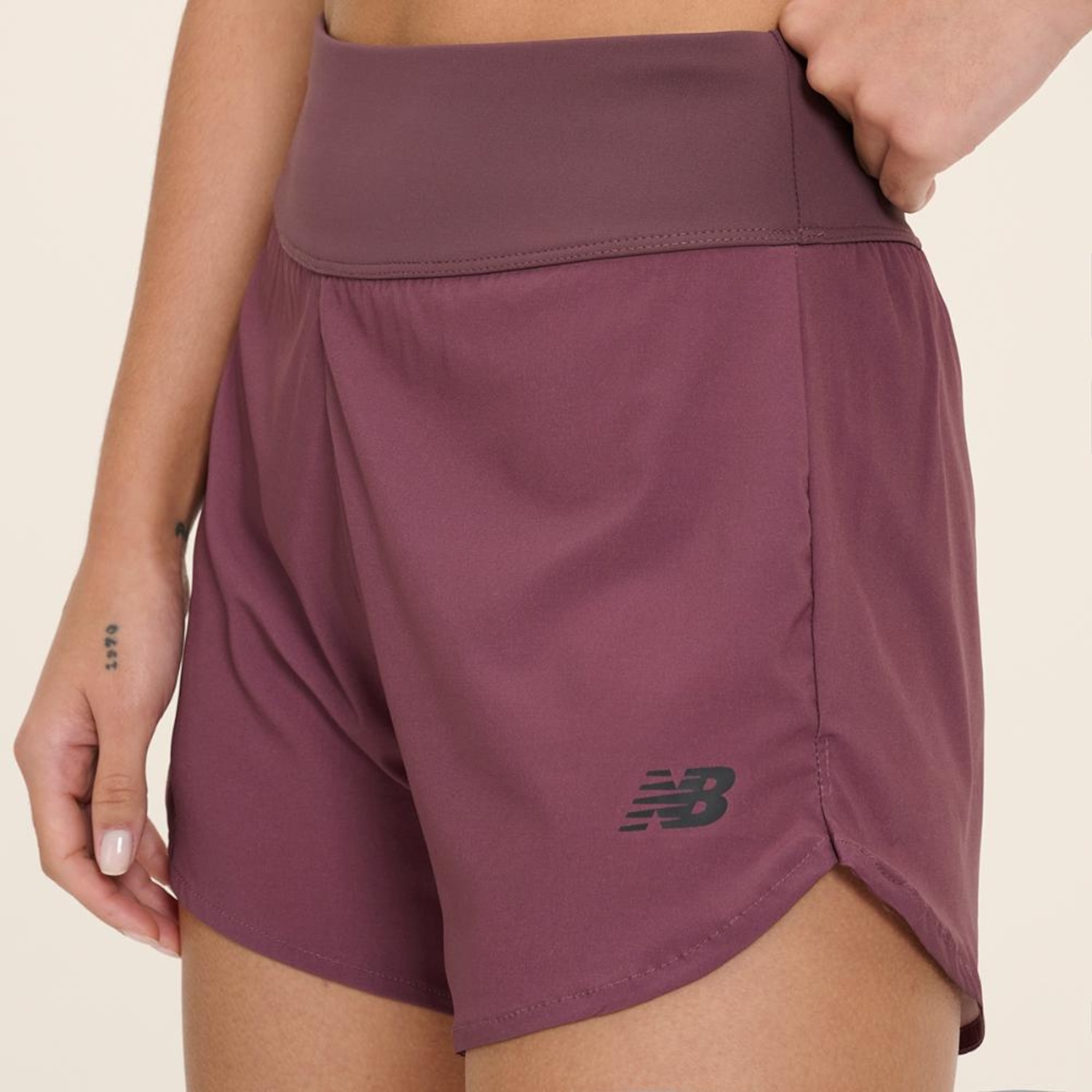 Shorts Active New Balance Feminino - Foto 4