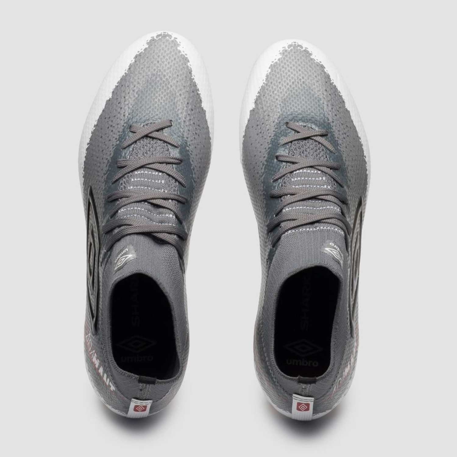 Chuteira Campo Adulto Umbro Adamant Top Speed Pro Sg Shark - Unissex - Foto 4