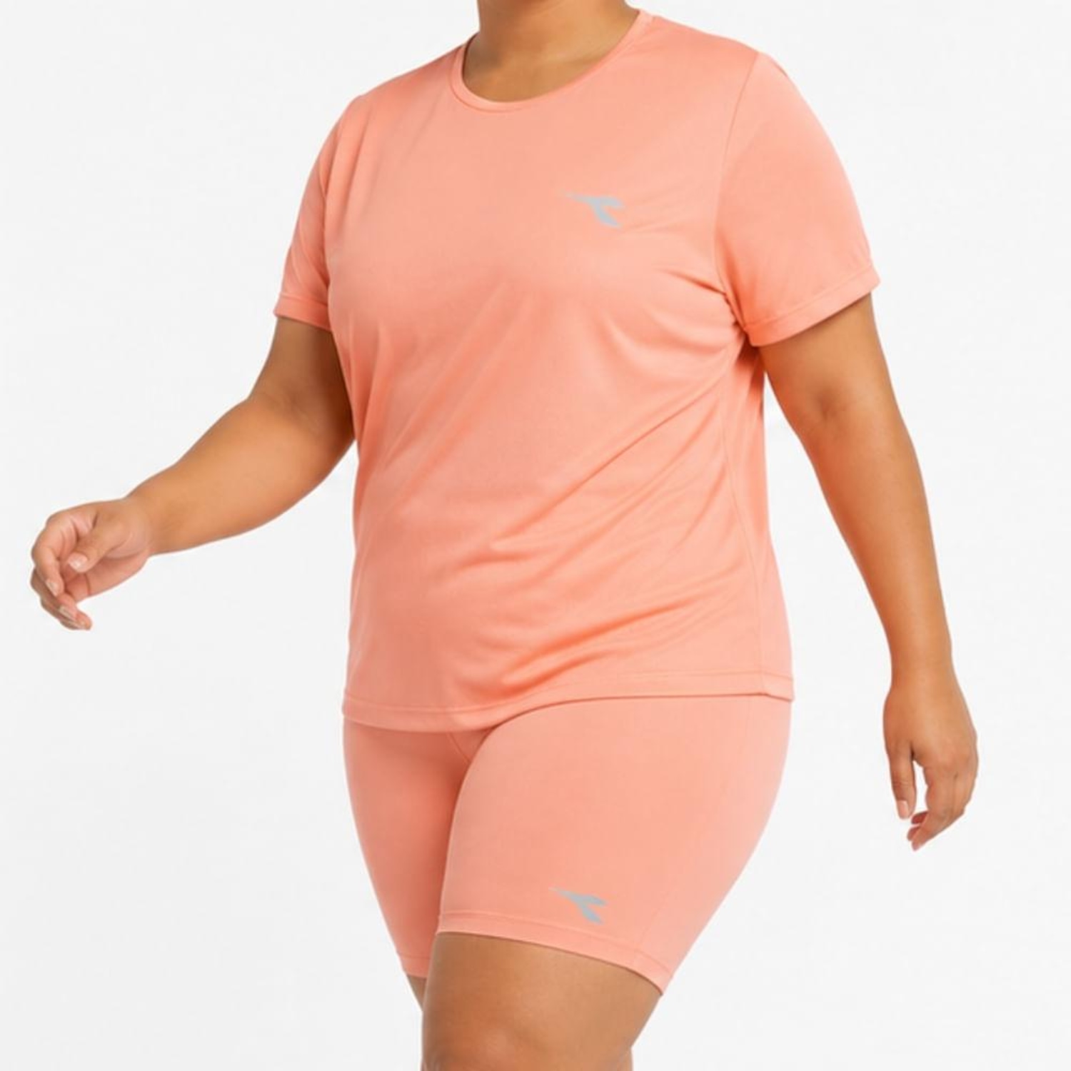 Camiseta Plus Size Diadora ICON Feminino - Foto 2