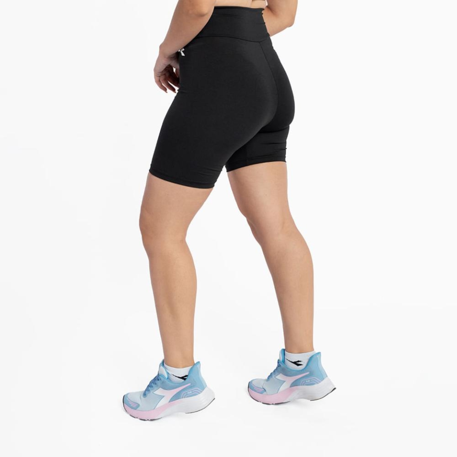 Bermuda Diadora Icon Feminino - Foto 4