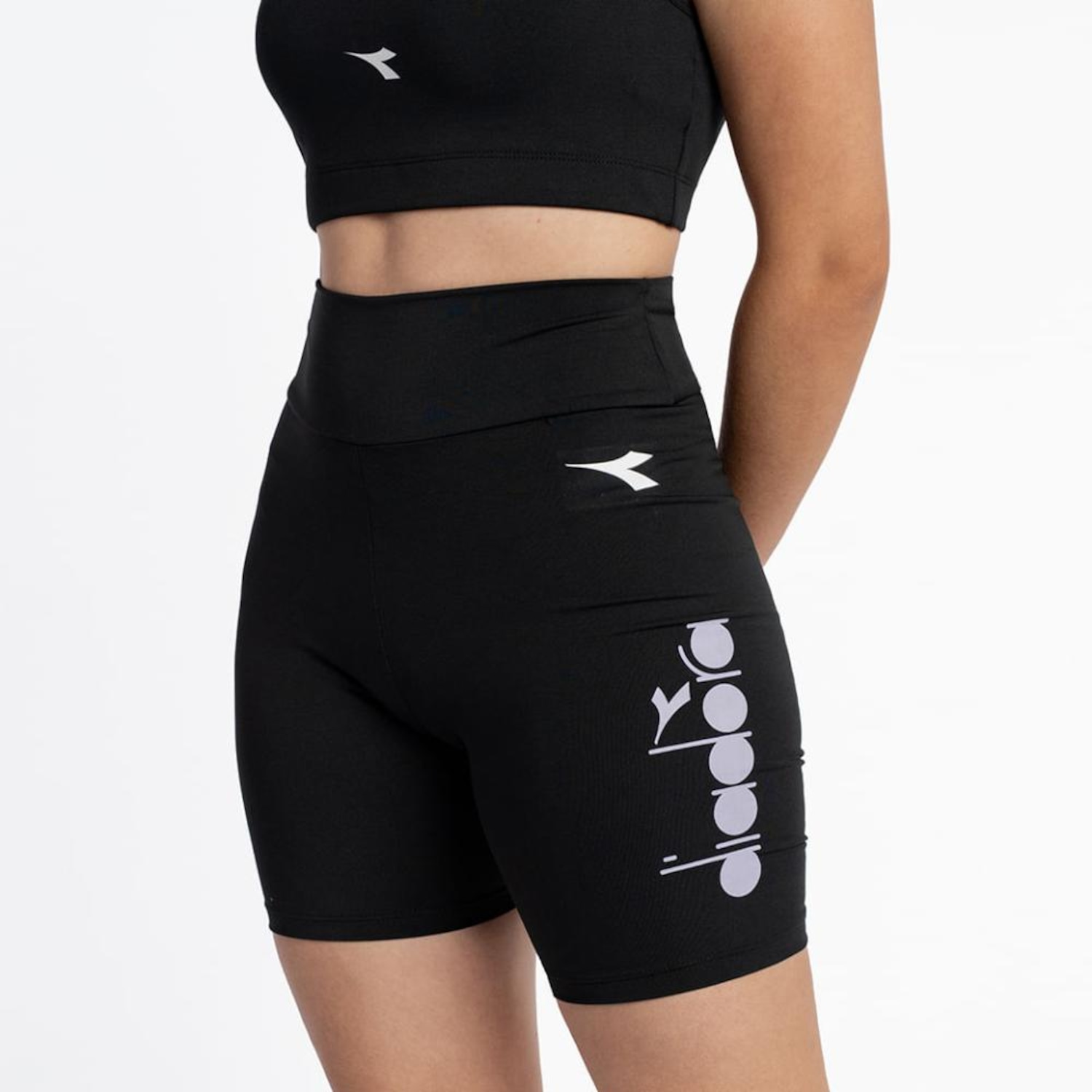 Bermuda Diadora Icon Logo Feminina - Foto 2