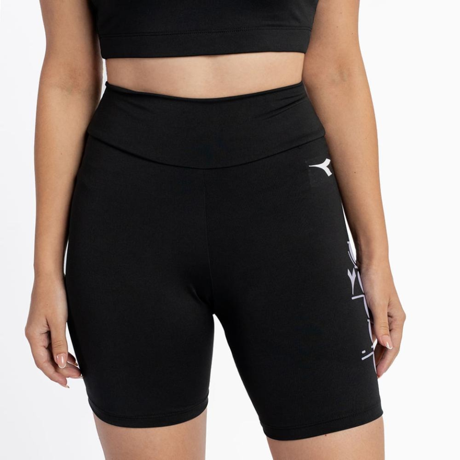 Bermuda Diadora Icon Logo Feminina - Foto 3