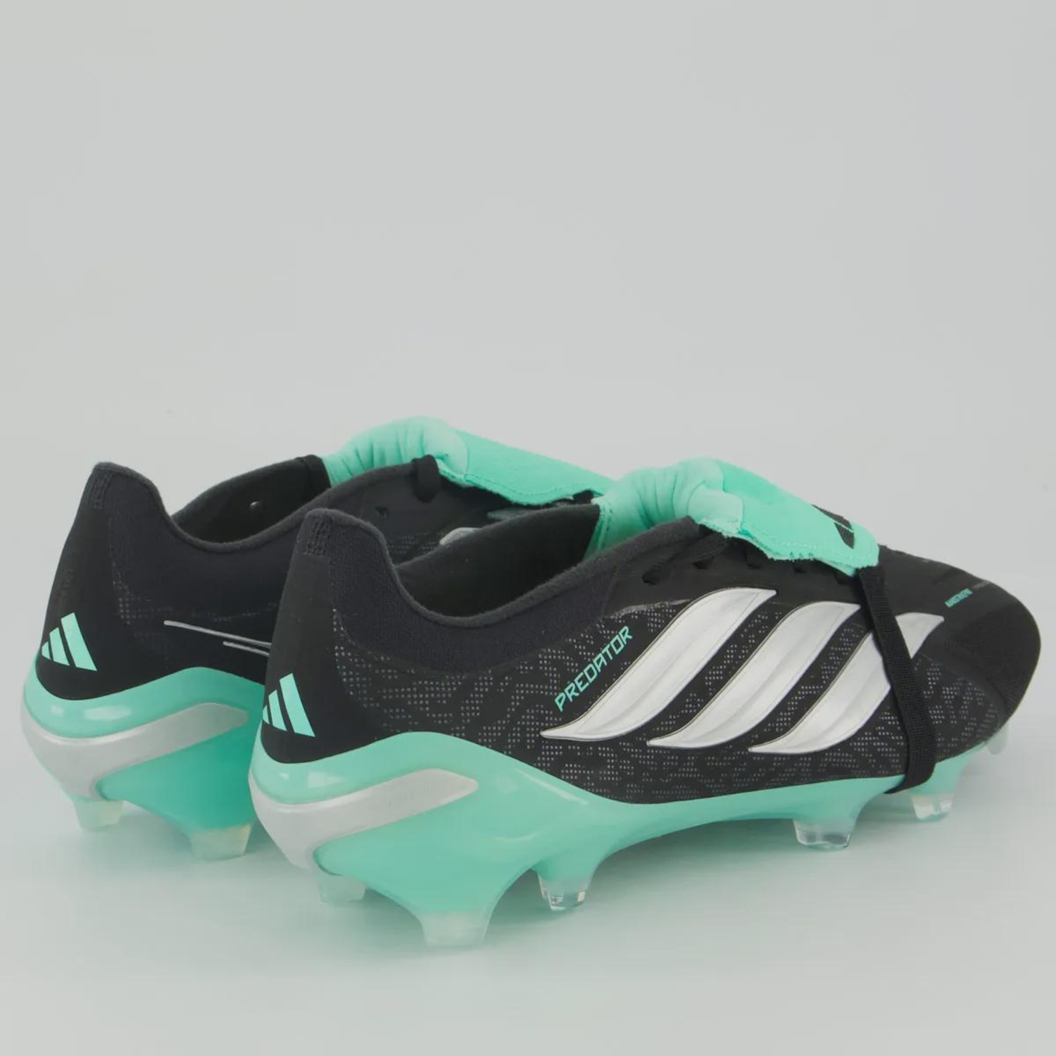 Chuteira Campo Adulto adidas Predator Pro FG Lin - Foto 3