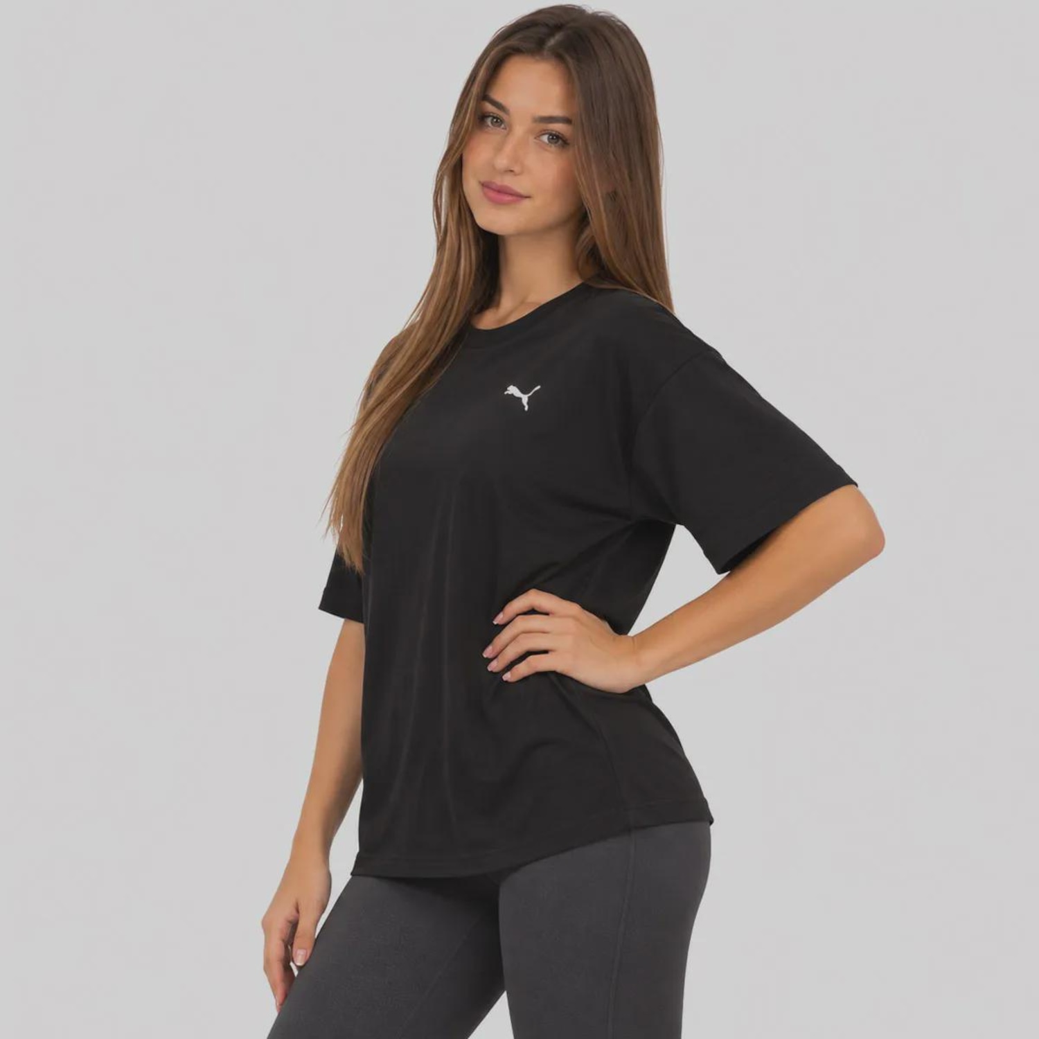 Camiseta Puma Oversized Wardrobe Ess Feminina - Foto 3