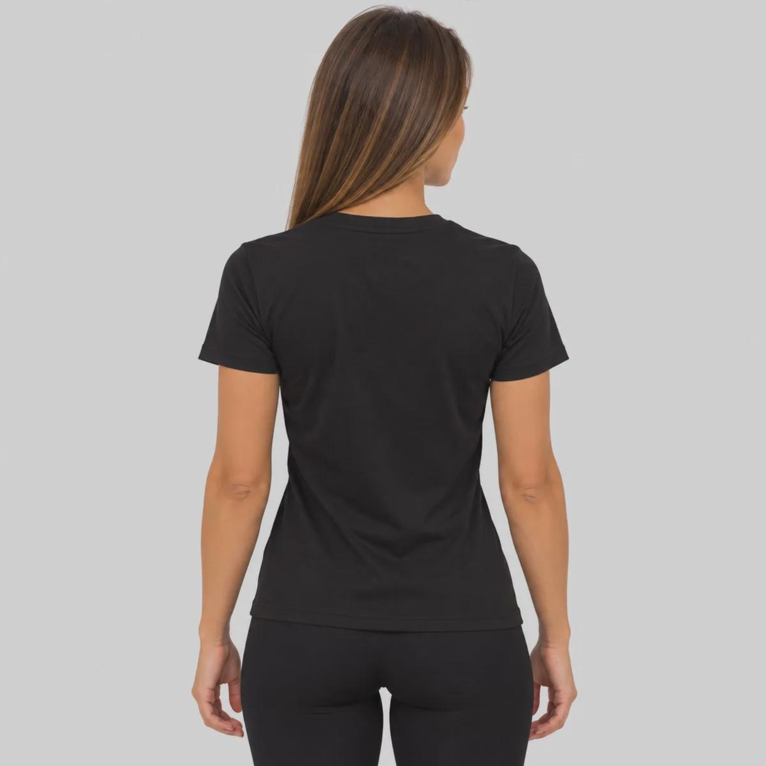 Camiseta Puma Slim Wardrobe Ess Feminina - Foto 4