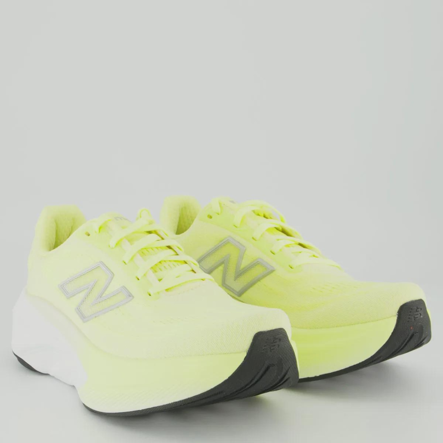 Tênis Feminino New Balance Fresh Foam X More V6 - Foto 2