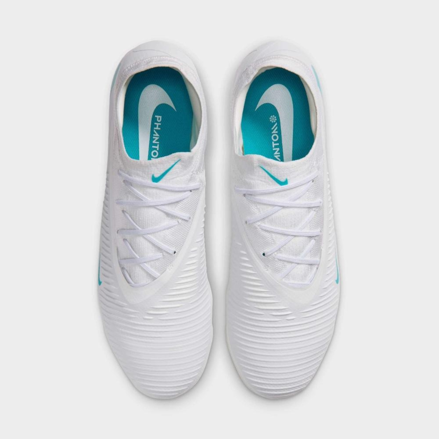 Chuteira de Campo Adulto Nike Phantom 6 Pro Low - Foto 4