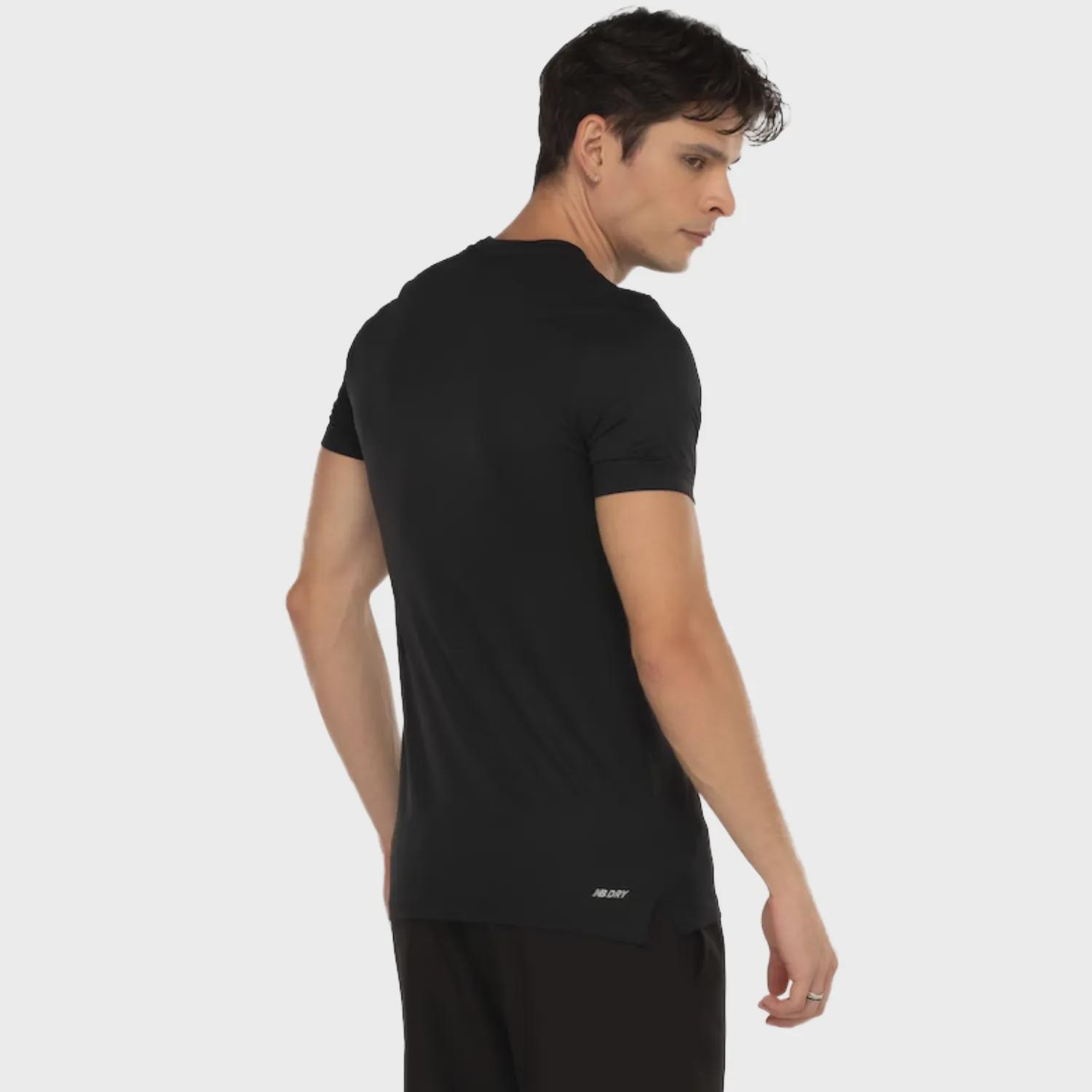 Camiseta New Balance Sport Essentials Masculina - Foto 2