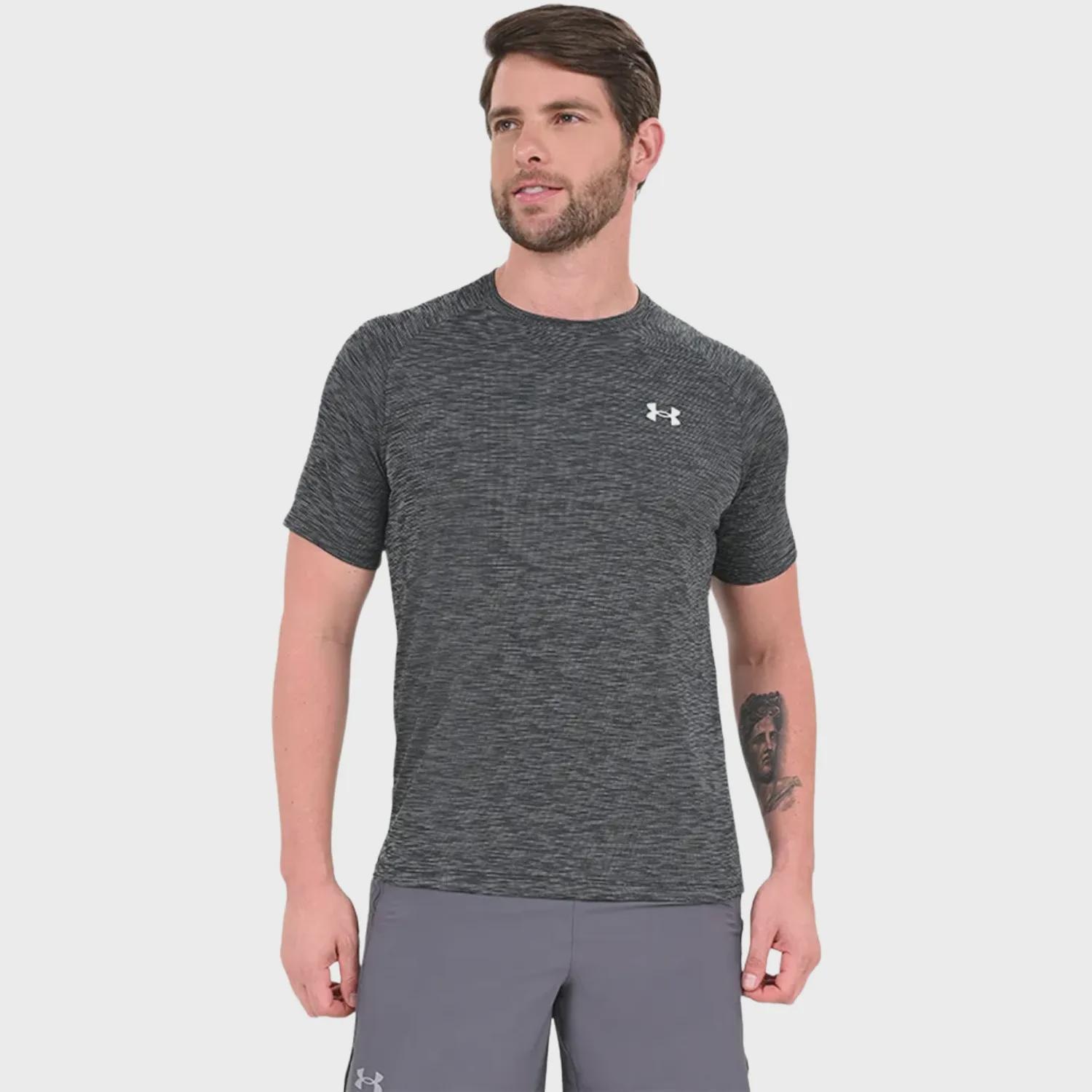 Camiseta Under Armour Tech Textured Masculina - Foto 3