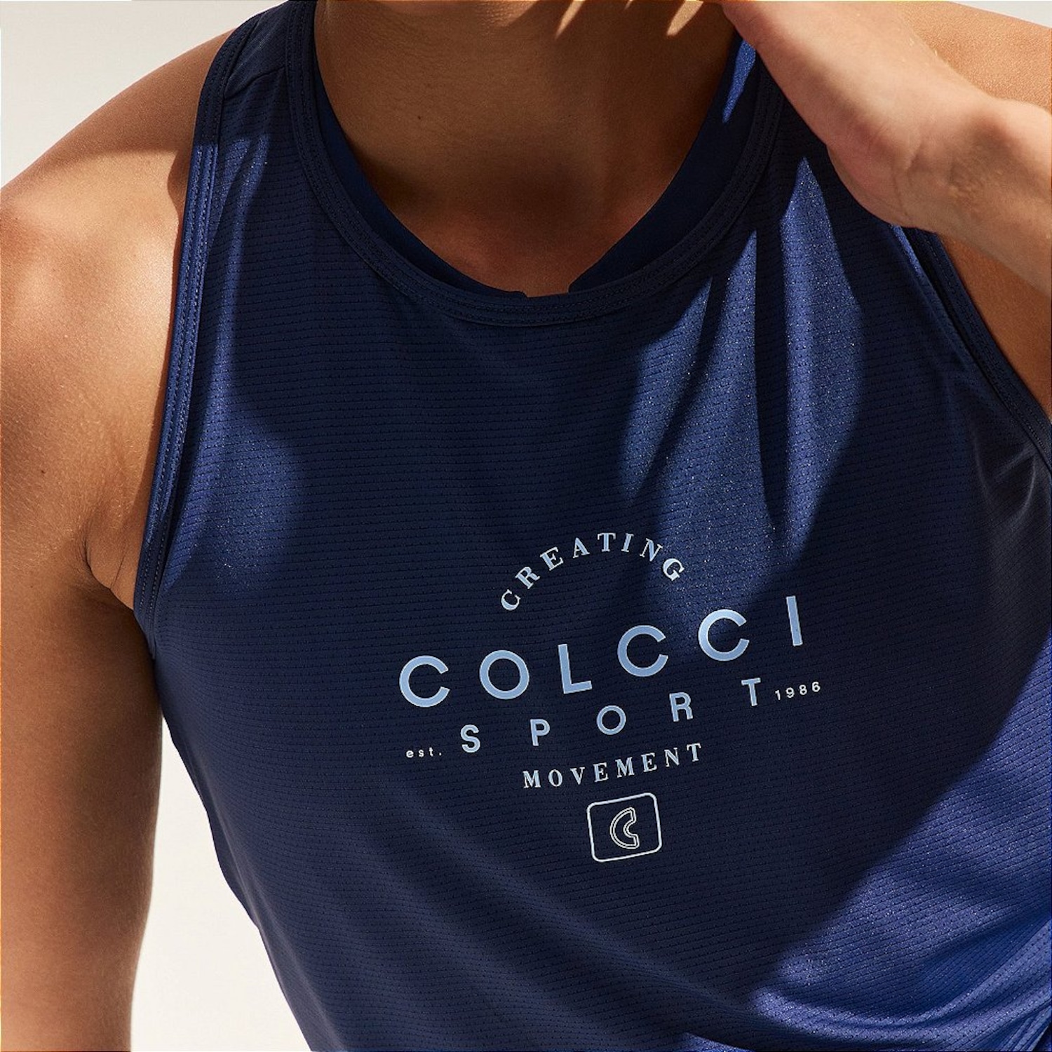 Camiseta Regata Colcci Feminina Com Detalhes Feminina - Foto 4