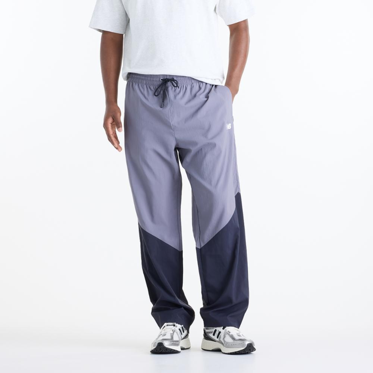 Calça New Balance Sport Legacy Track Masculina - Foto 1