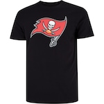 Camiseta New Era Manga Curta Tampa Bay Buccaneers NFL Basic - Masculina PRETO