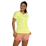 Camiseta ASICS Manga Curta Basic Logo - Feminina AMARELO CLARO