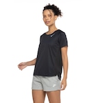 Camiseta Nike Manga Curta Dri-Fit Race Top SS - Feminina PRETO