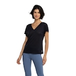 Camiseta Feminina Oxer Decote V PRETO