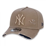 Boné New Era 9Forty A-Frame MLB New York Yankees Destroyed IV - Ajustável - Snapback - Adulto CAQUI