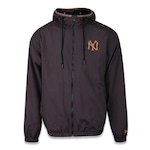 Jaqueta Corta Vento New Era com Capuz New York Yankees Modern Classic - Masculina MARROM