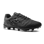 Chuteira de Campo Umbro Attack Eternal - Adulto PRETO