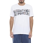 Camiseta Quiksilver Wild Times Chest - Masculina BRANCO