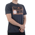 Camiseta Oakley 1975 Blackout - Masculina PRETO