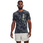 Camiseta Under Armour Run Anywhere - Masculina CINZA