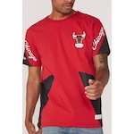 Camiseta Mitchell & Ness Estampada Chicago Bulls - Masculina VERMELHO