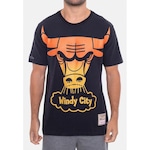 Camiseta Mitchell & Ness Flames - Masculina PRETO