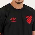 Camisa do Athletico Paranaense Iii 2023 Vitor Roque 9 Umbro - Masculina PRETO