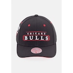 Boné Aba Curva Mitchell & Ness Chicago Bulls - Adulto PRETO