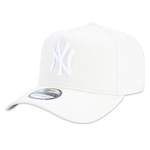 Boné Aba Curva New Era 940 A-Frame New York Yankees Core - Snapback - Masculino Off White