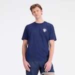 Camiseta New Balance Hoops - Masculina AZUL ESCURO