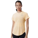 Camiseta New Balance Accelerate - Feminina LARANJA