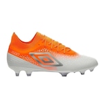 Chuteira de Campo Umbro Adamant Premier - Adulto LARANJA/BRANCO