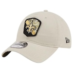 Boné Aba Curva New Era 920 New Orleans Saints Salute To Service - Strapback - Adulto Off White