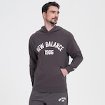 Blusão com Capuz New Balance Essentials 1906 - Masculino CINZA ESCURO