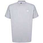 Camiseta New Balance Small Logo - Masculina CINZA/BRANCO