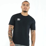 Camiseta Masculina Umbro Essential Algodão - Masculina PRETO