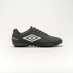 Chuteira Society Umbro Neo Striker - Adulto Preto/Branco/Dourado