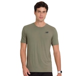 Camiseta New Balance Tenacity Logo - Masculina VERDE