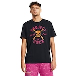 Camiseta Under Armour Project Rock Trainning Club Graphic - Masculina PRETO