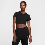 Camiseta Nike Sportswear - Feminina PRETO