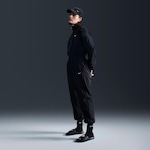 Calça Nike Sportswear Essentials Woven - Feminina PRETO