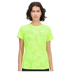 Camiseta New Balance Q Speed Jacquard Feminina VERDE