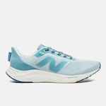 Tênis New Balance Fresh Foam Arishiv4 - Feminino AZUL CLARO