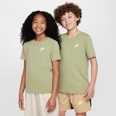 Camiseta Juvenil Nike Manga Curta Sportswear Embroidered Future