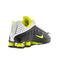Tênis Nike Shox R4 - Masculino - Foto 8