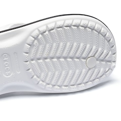Chinelo Crocs Crocband Flip - Unissex - Foto 7