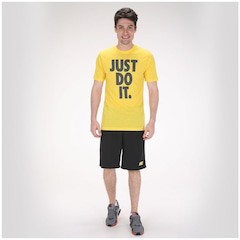 Bermuda Nike Classic 617910 - Masculina - Foto 5