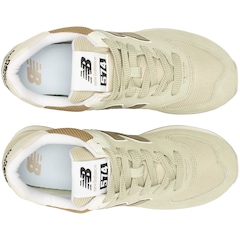 Tênis New Balance 574 Windbreaker - Feminino - Foto 5