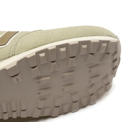 Tênis New Balance 574 Windbreaker - Feminino - Foto 9